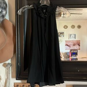 Saks Fifth Avenue pretty top or blouse.